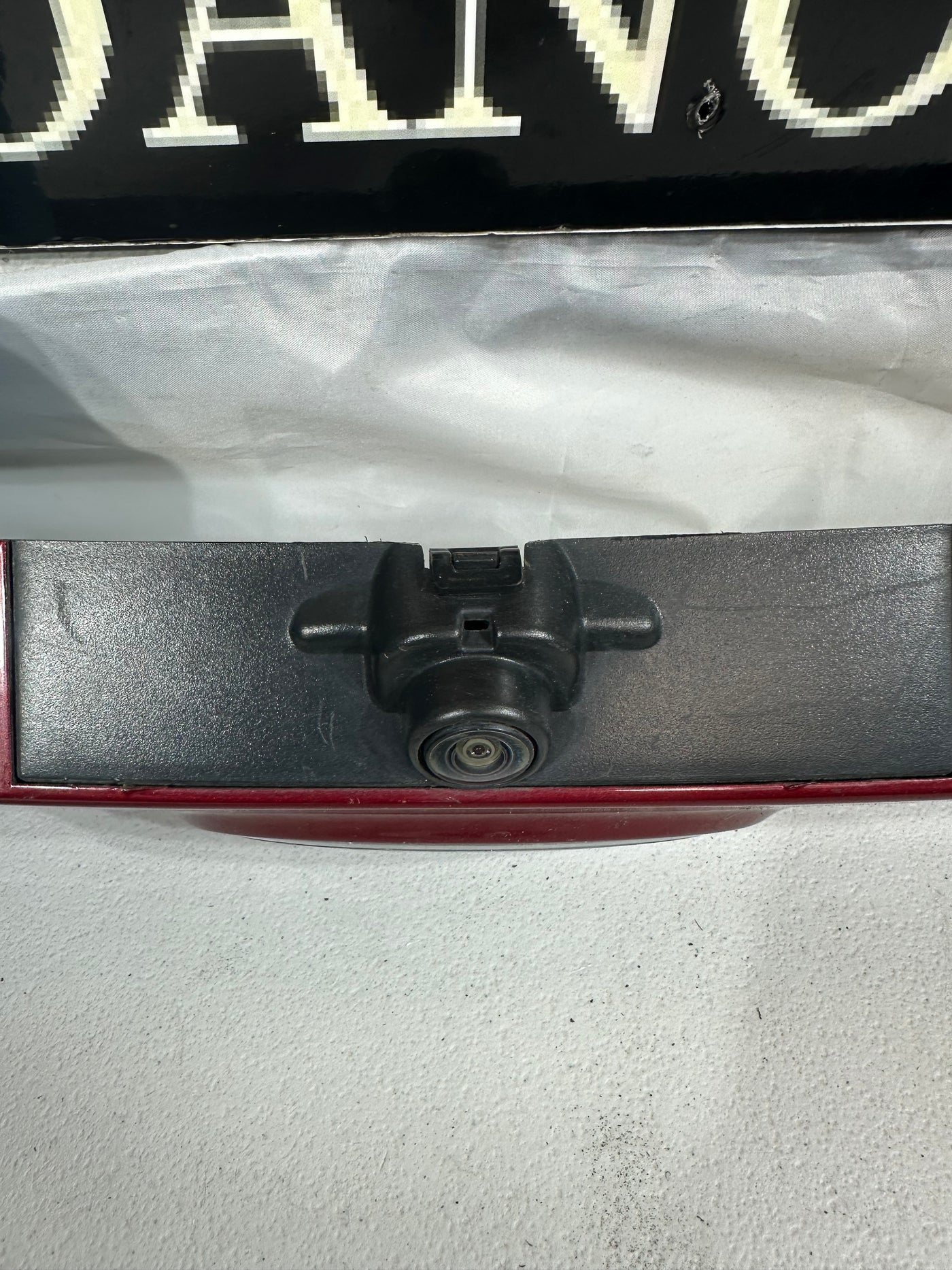 2017-2019 FORD ESCAPE LIFTGATE MOLDING GARNISH BACKUP CAMERA BURGUNDY OEM