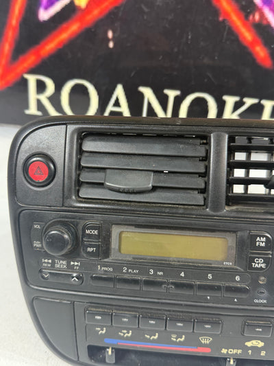 1996 - 1998 HONDA CIVIC OEM  CENTER DASH AC/ HEATER CLIMATE CONTROL UNIT STEREO
