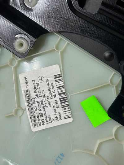 2010 2011 MERCEDES BENZ C-CLASS C300 Front Door Interior Panel Passenger front right side