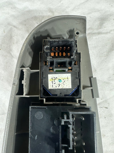 1999-2002 Chevy Suburban Tahoe Yukon Escalade Master Power Window Switch OEM