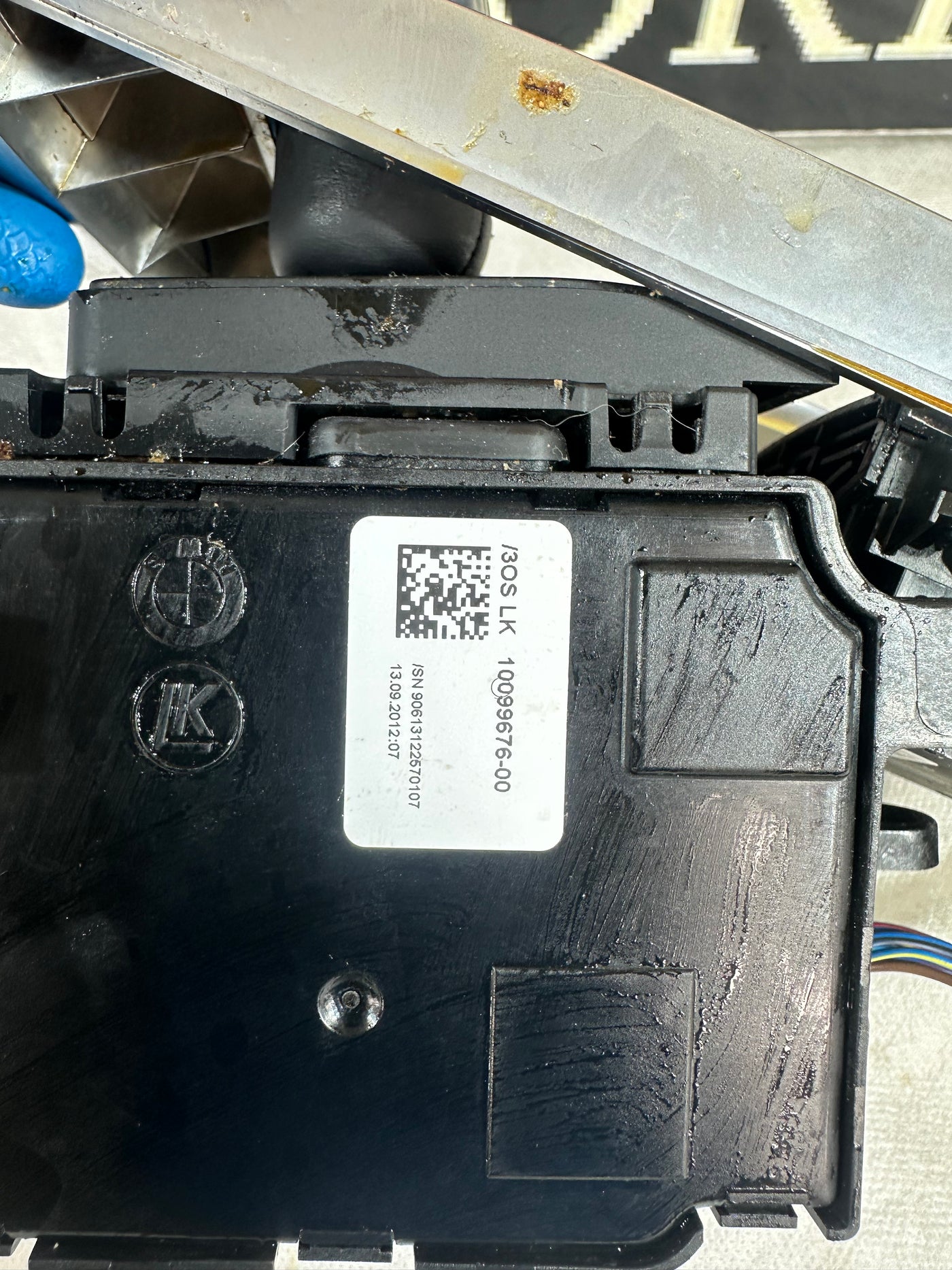 2013 BMW X3 AUTOMATIC FLOOR SHIFTER AUTO GEAR SHIFT OEM