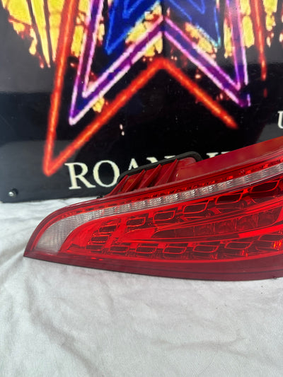 2009-2012 Audi Q5 Tail Light Red LED Lamp RH Right Passenger Side 80A945076C OEM