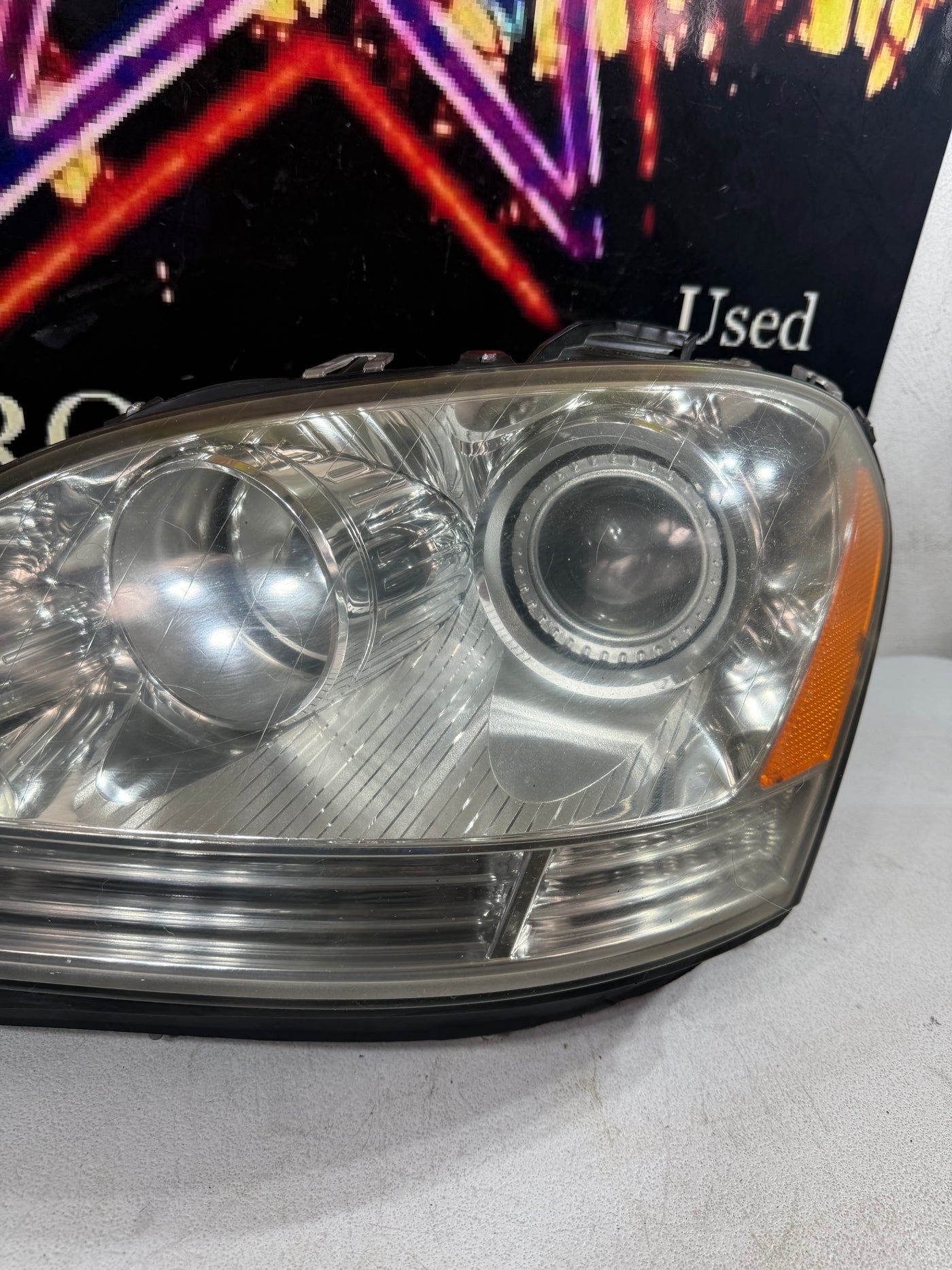 06-08 Mercedes ML500 W164 OEM Left LH Driver Side Headlight Lamp Bi-Xenon OEM