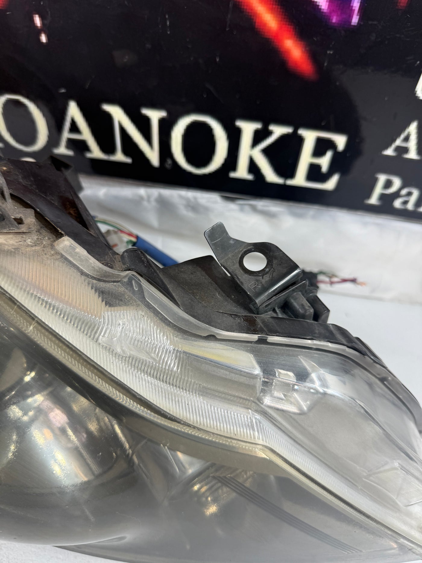 2010-2013 Infiniti G25 G37 Sedan Front Right Side Xenon HID Headlight OEM SMOKED