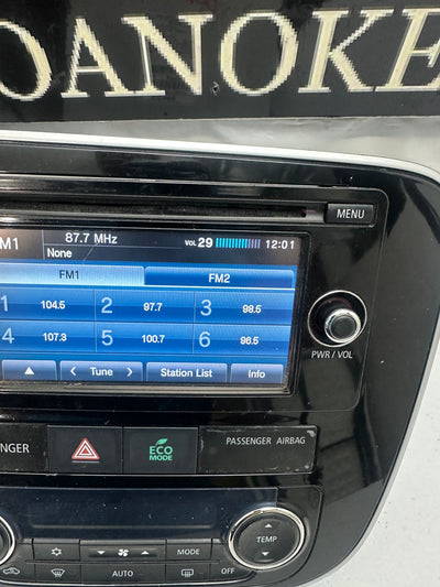 2014-2015 Mitsubishi Outlander AM FM Radio Receiver 6.10 Screen OEM