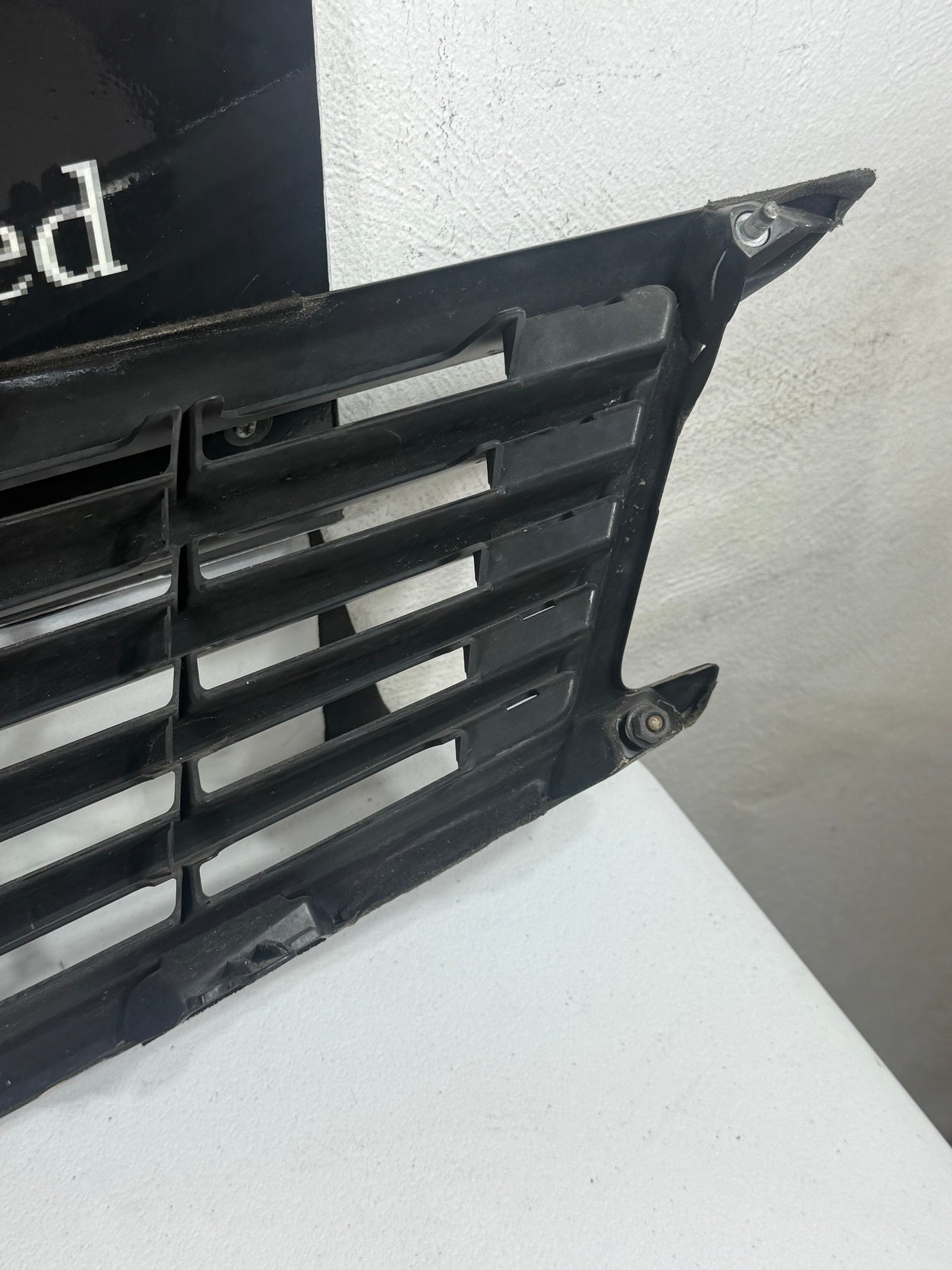 10 11 12 13 Infiniti INFINITI G25 Grille Grill OEM