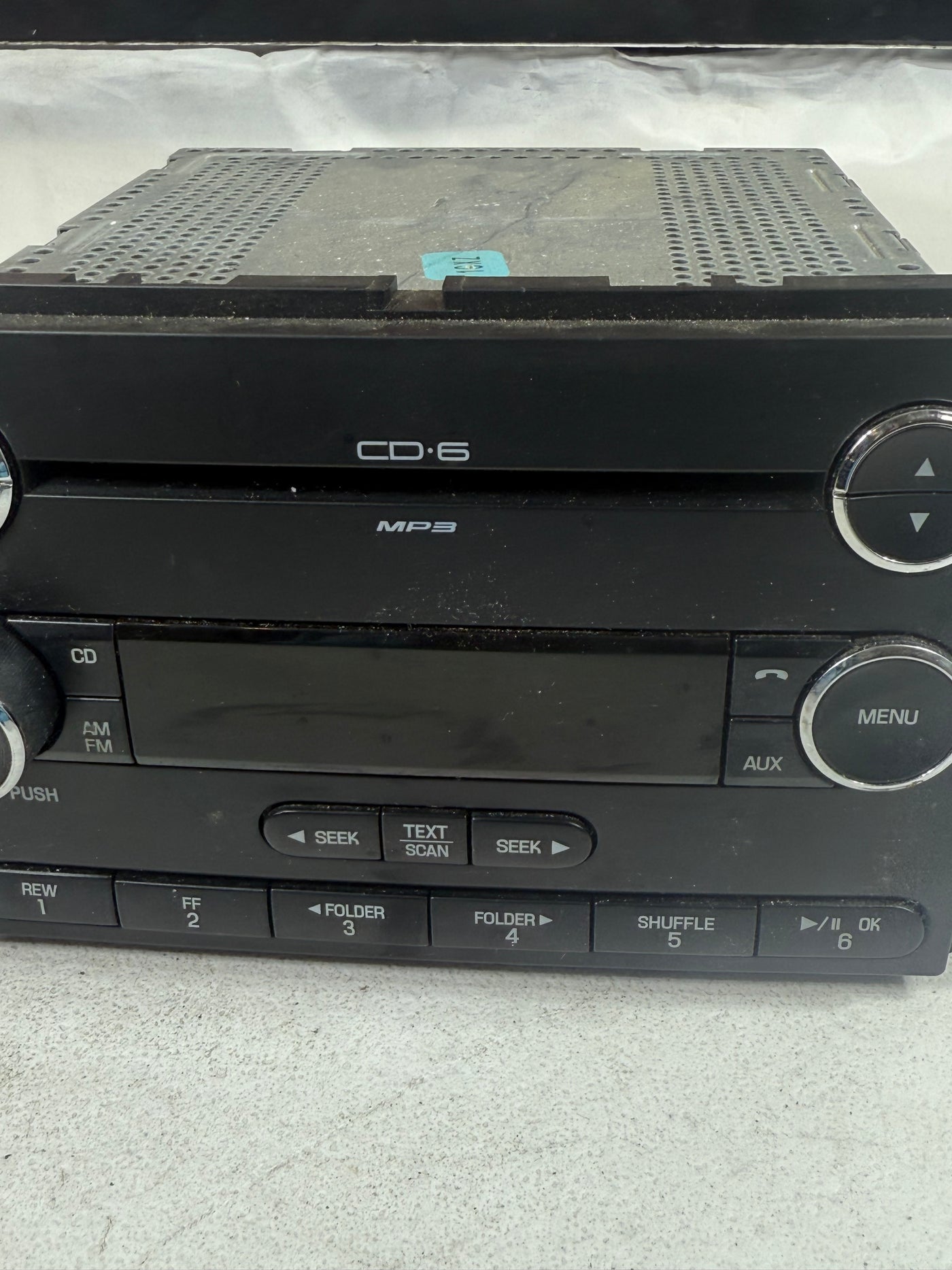 2009-10 Lincoln MKX / 2009 Ford Edge AM FM Radio MP3 w/ 6 Disc CD 9T4T-18C815-GB