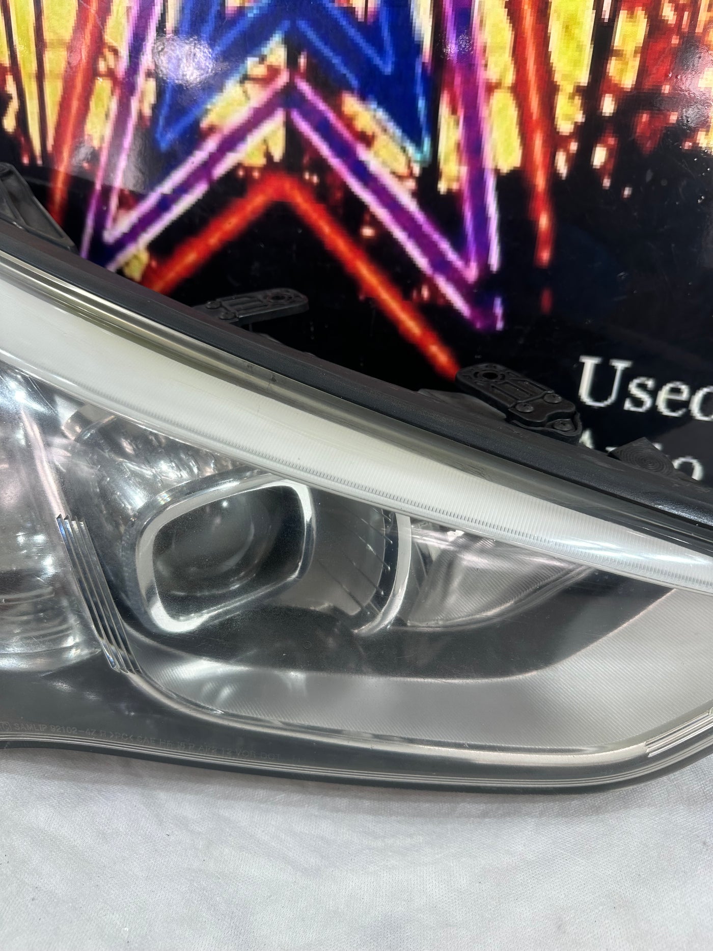Passenger Headlight Korea Built Halogen Fits 13-16 SANTA FE 301732