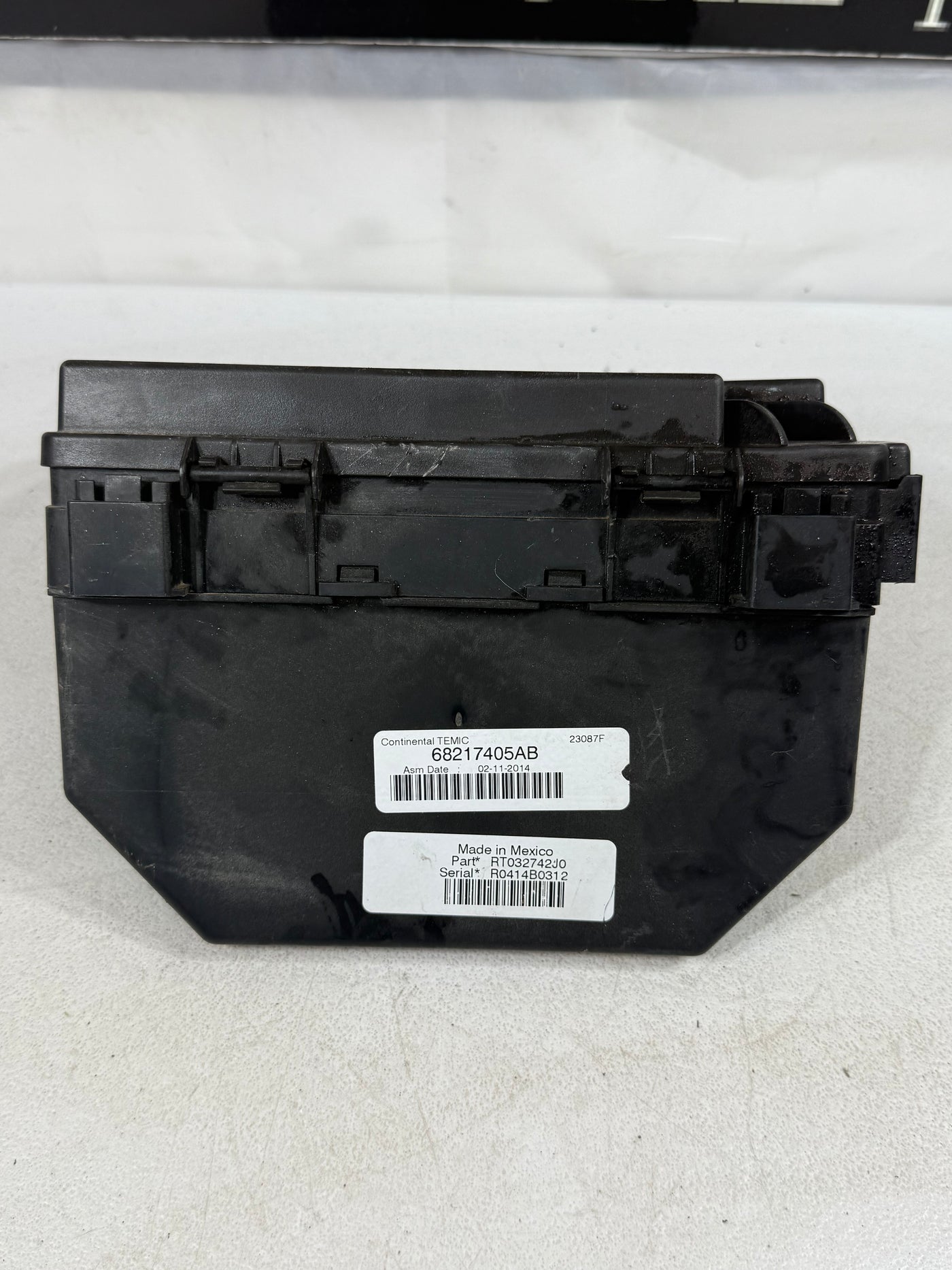 DODGE GRAND CARAVAN TOWN COUNTRY FUSE BOX TIPM 2014 68217405AB OEM