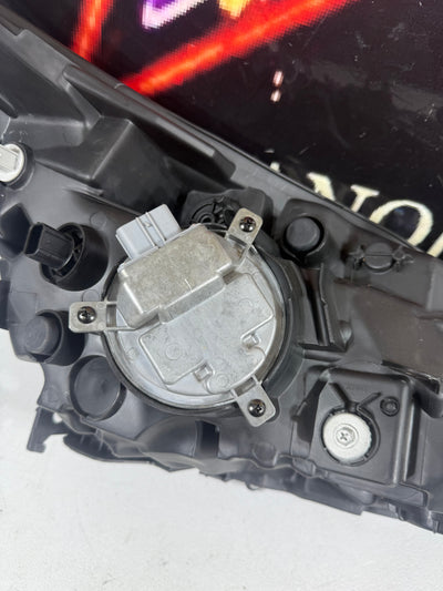 FIT 2016-2017 Honda Accord Sedan Touring Driver /LH LED OEM Headlight