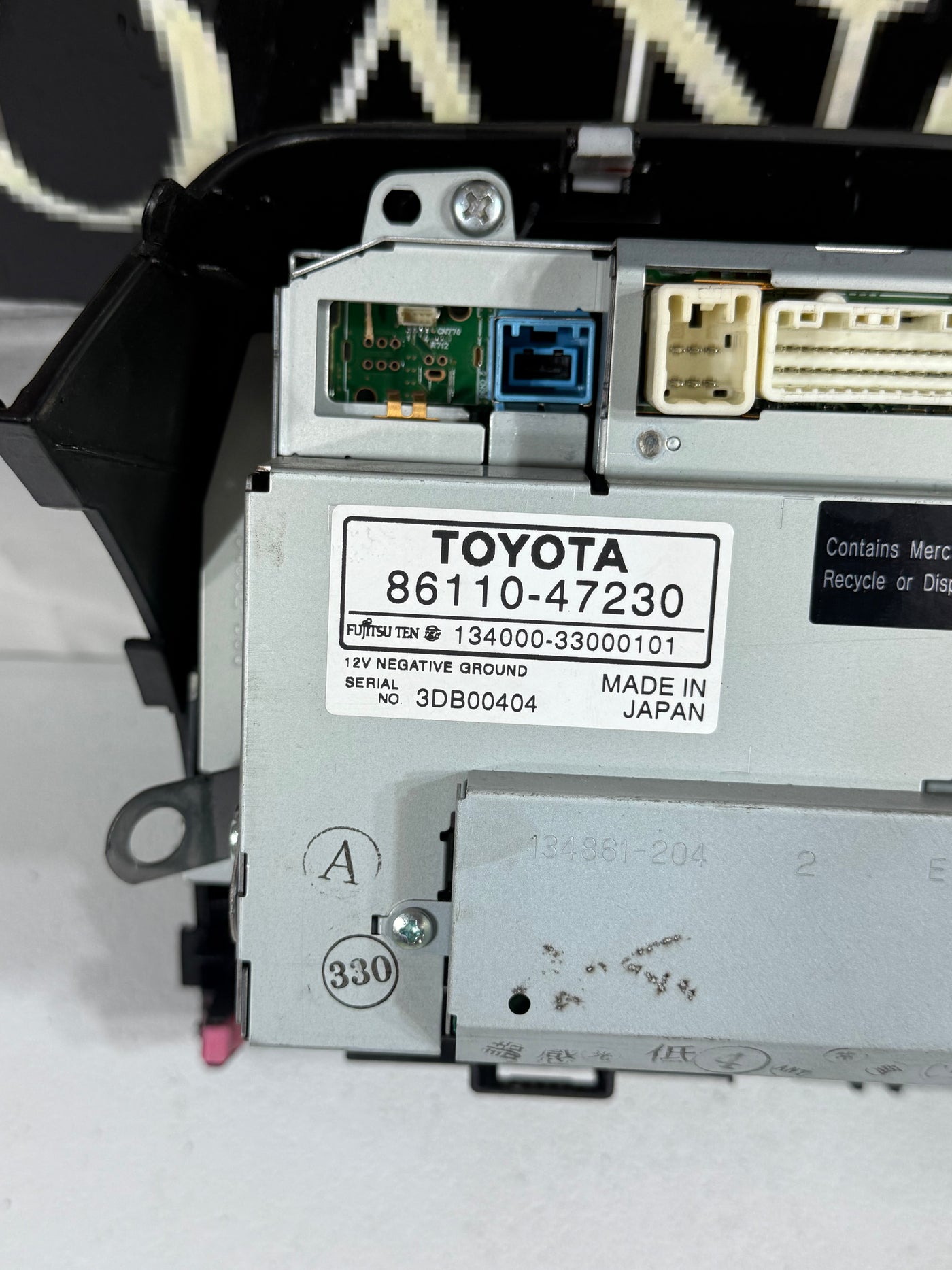 2006-2009 Toyota Prius Information Display Screen (6 Speaker) OEM 86110-47230