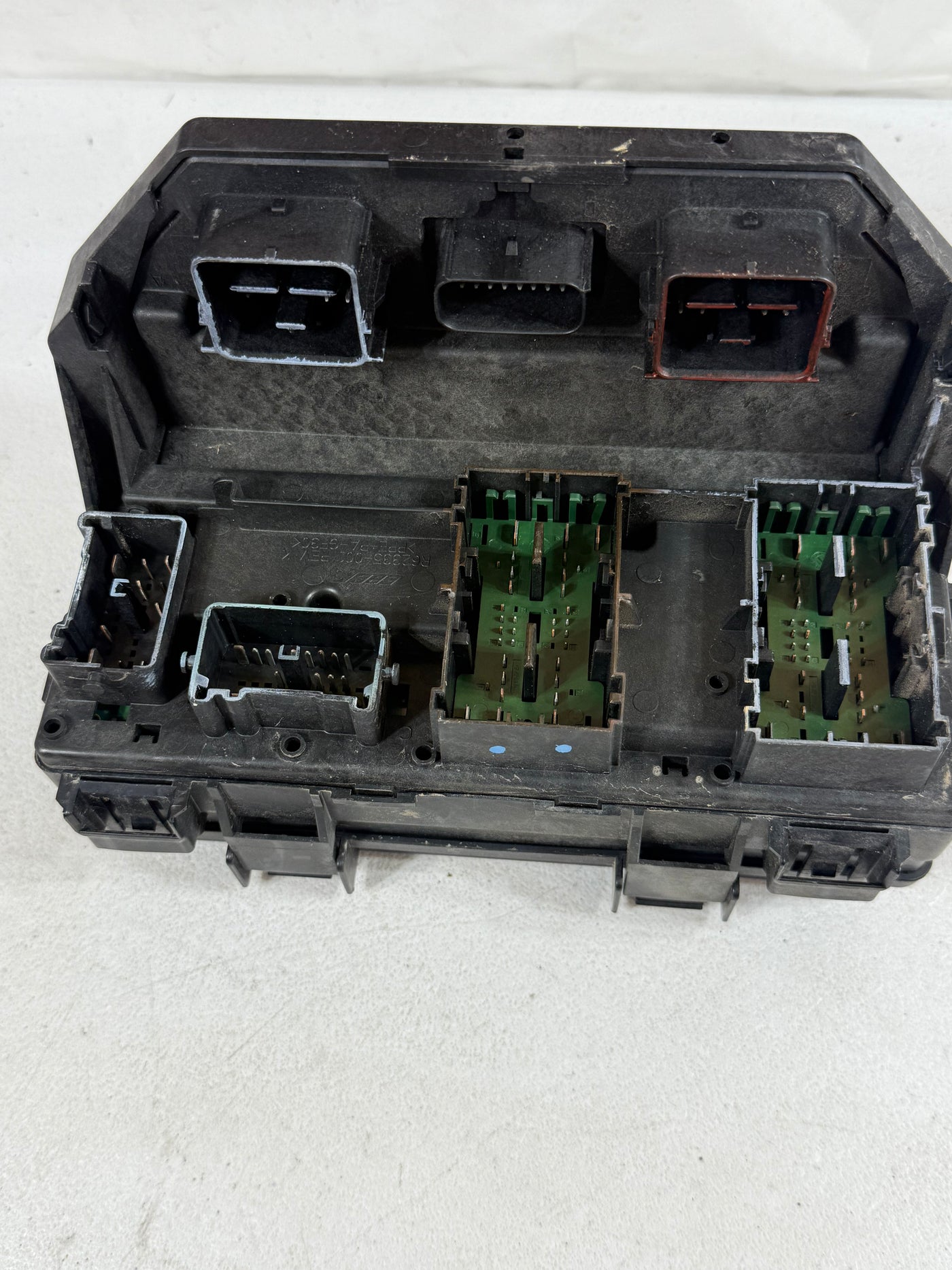2012 DURANGO GRAND CHEROKEE TIPM INTEGRATED POWER MODULE FUSE BOX OEM 68089321AD