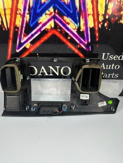 2007 - 2013 Chevrolet Chevy Silverado GMC Sierra Dash Radio 12V Vent Bezel