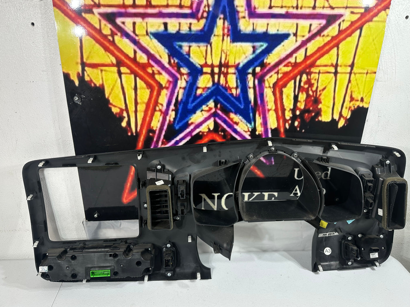 2007 Honda Ridgeline Speedometer/RadioAC Dash Surround Bezel FULLY LOADED OEM