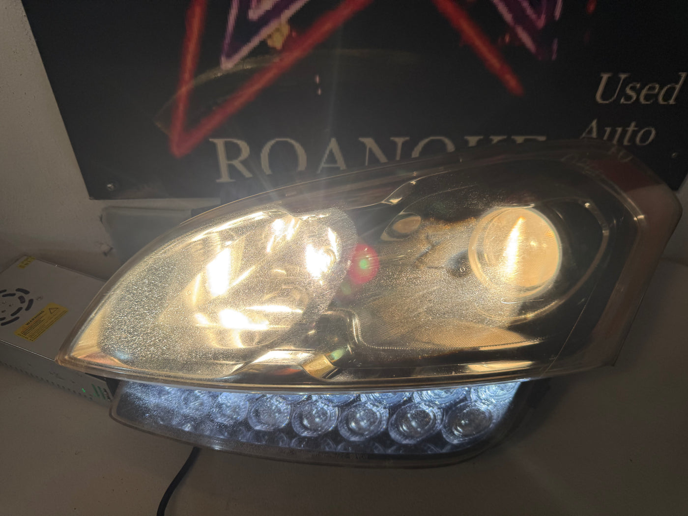 2012-2013 Kia Soul Left Driver Side Headlight Halogen W/LED OEM