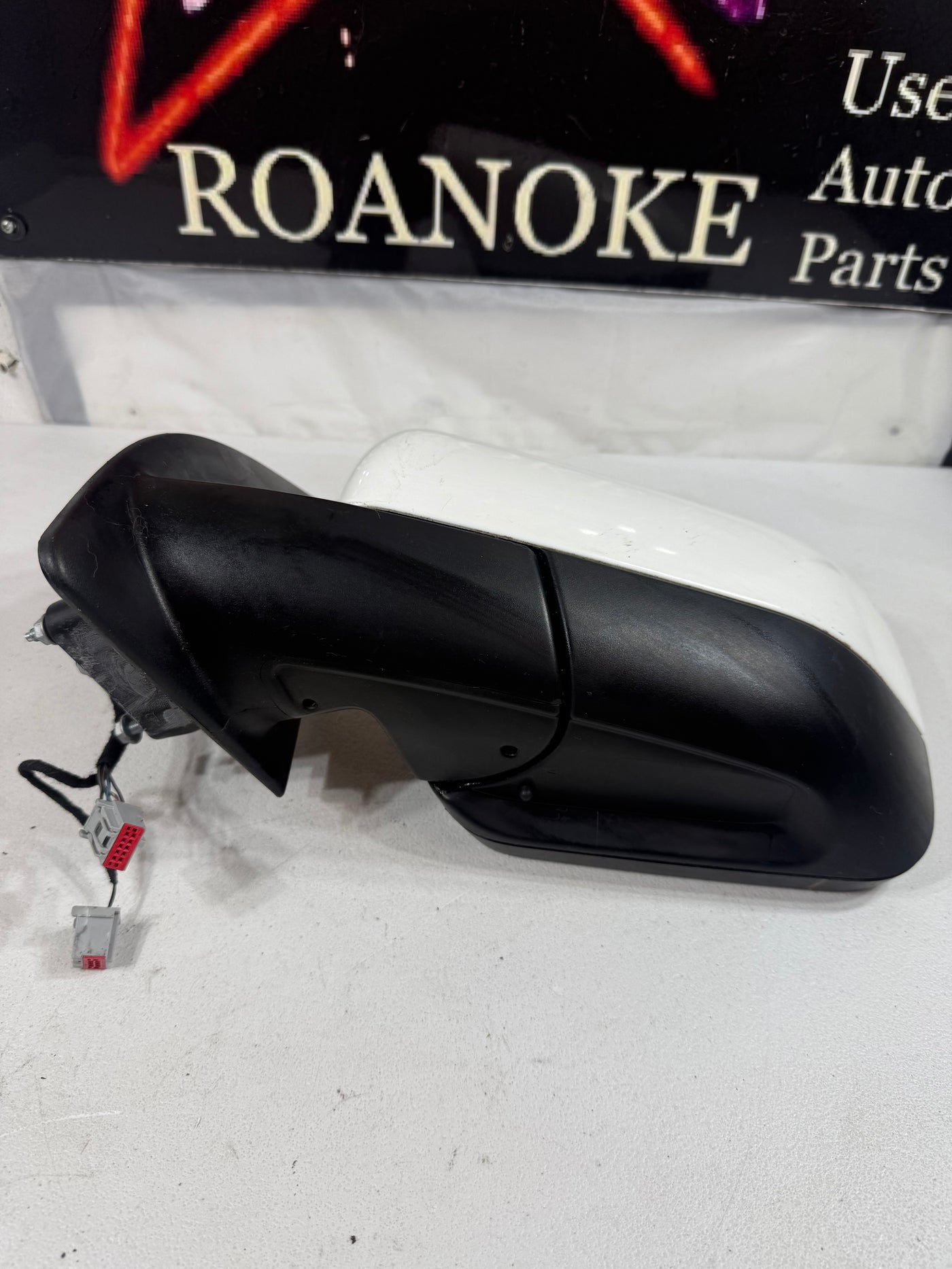11-15 LAND ROVER LR2 LH LEFT SIDE DOOR MIRROR SIDE MIRROR WHITE OEM