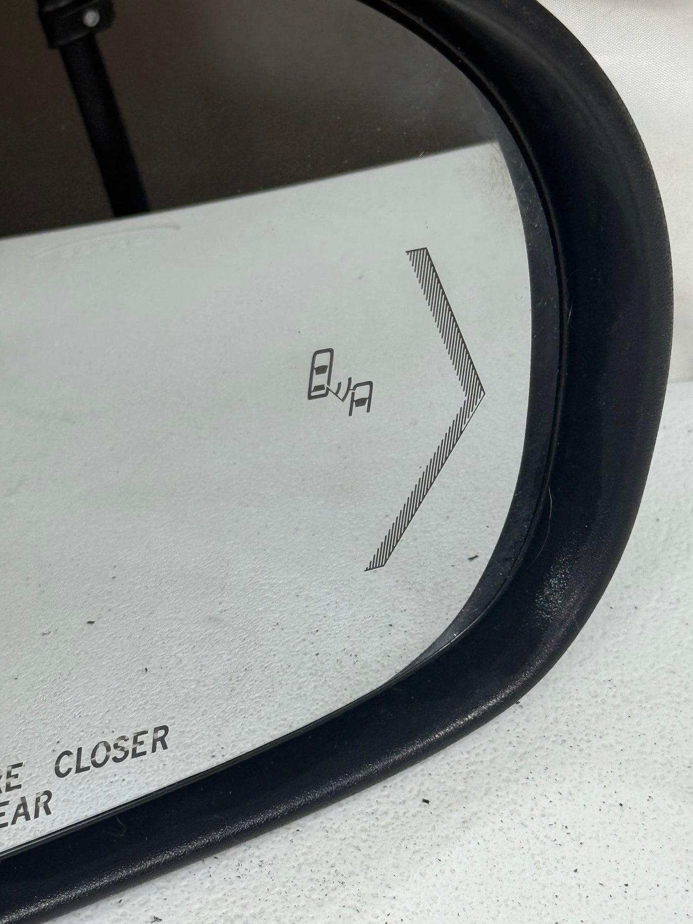 09-14 Chevy Tahoe GMT900 Right RH Black Signal/Blind Spot (UFT) Door Mirror OEM