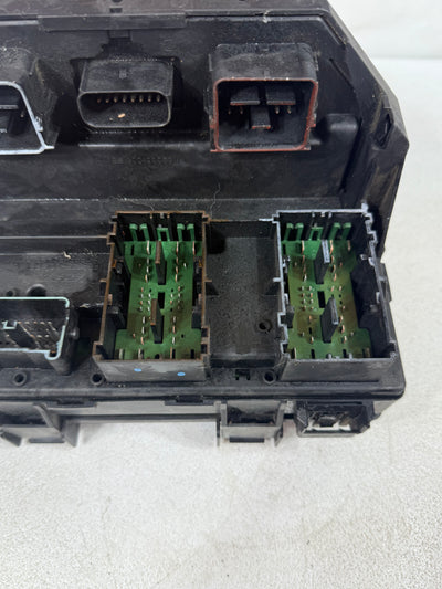 DODGE GRAND CARAVAN TOWN COUNTRY VW ROUTAN FUSE BOX TIPM 2011 04692335AH