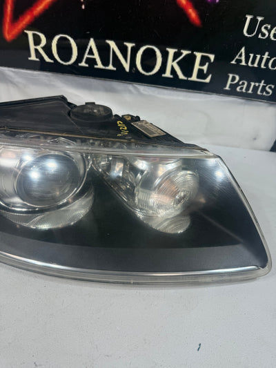 2004 2005 2006 2007 Volkswagen Touareg Xenon HID Headlight Passenger Side OEM