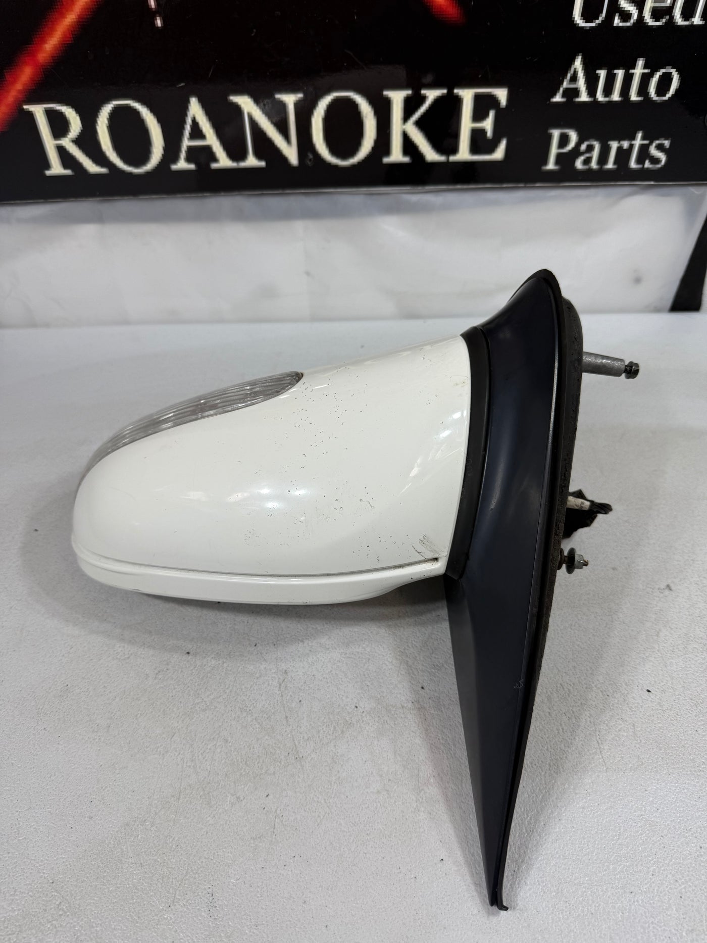 2002-2005 Mercedes-Benz ML320 Left Driver LH Side Mirror White OEM