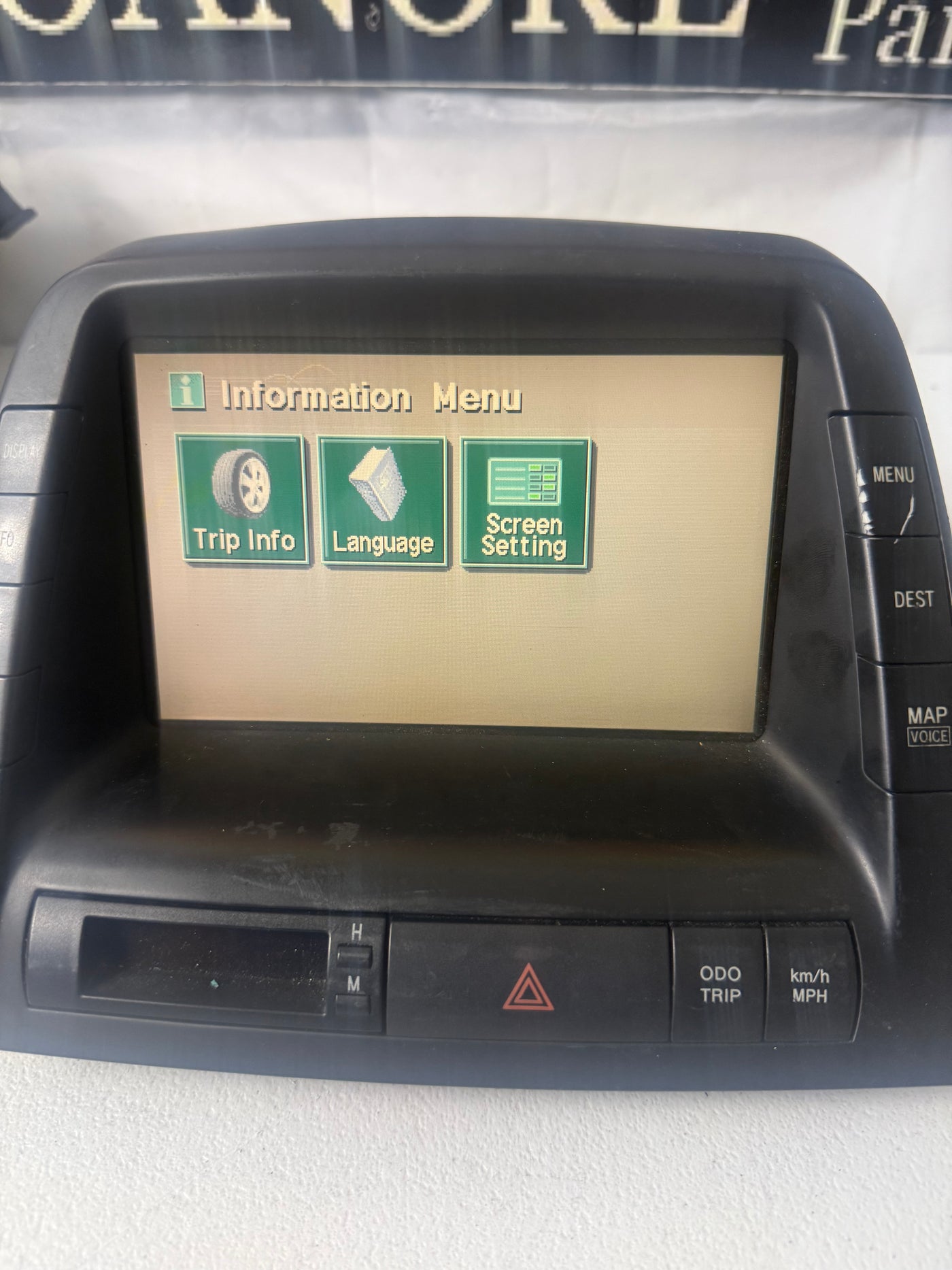 04 - 05 TOYOTA PRIUS NAVIGATION GPS RADIO DISPLAY SCREEN MFD 86110-47071 OEM