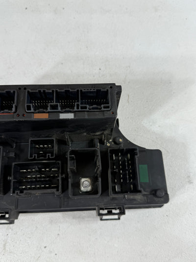 2011-2014 Chrysler 200 Dodge Avenger TIPM Fuse Relay Box P04692346AE OEM