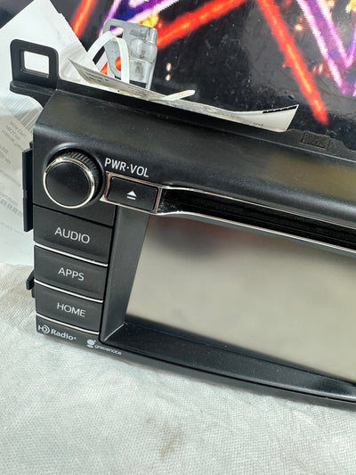 Reman 2015-2018 Toyota RAV4 OEM HD Radio Touch Screen CD Player Gracenote 100582
