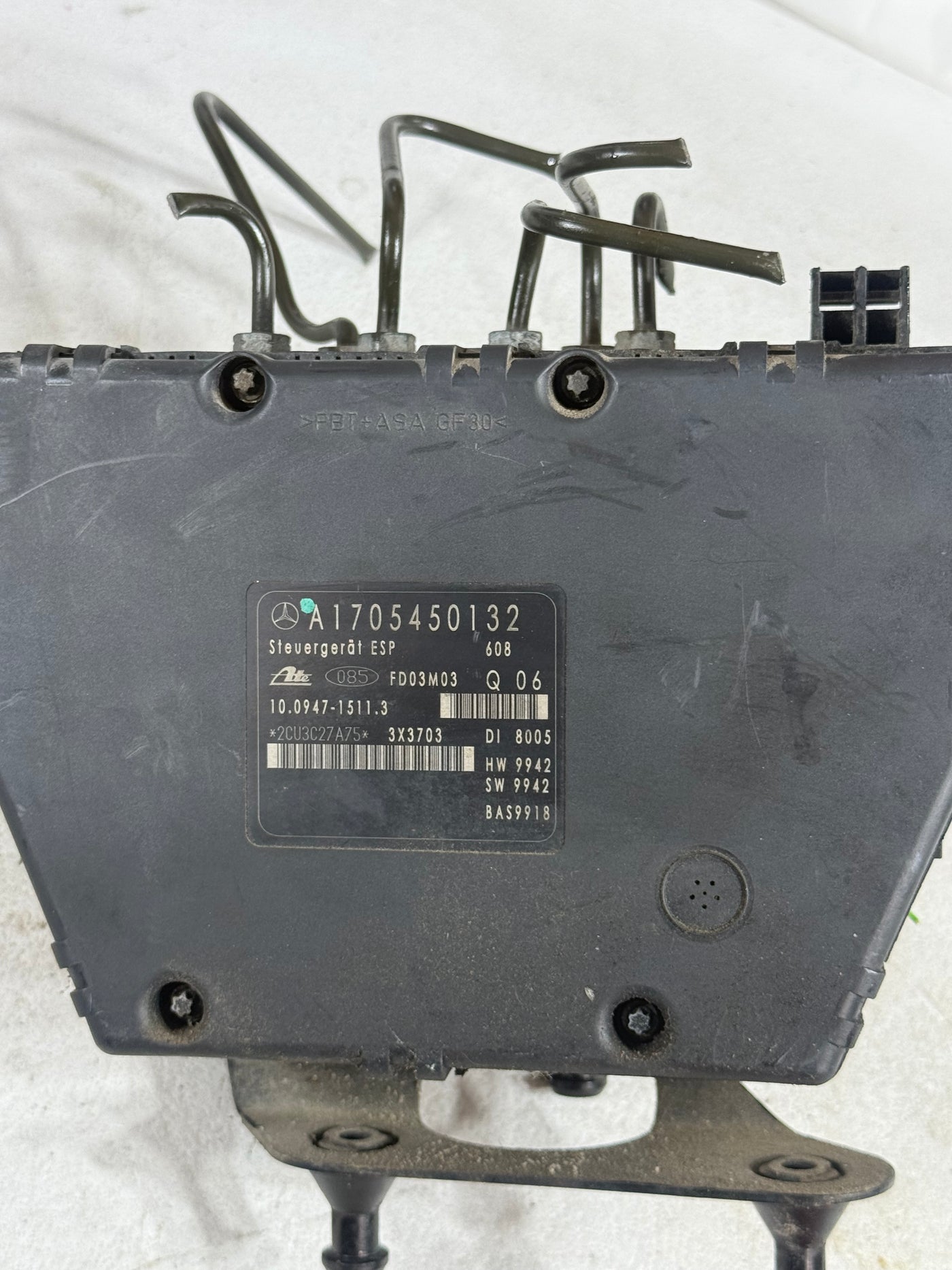 01-04 MERCEDES R170 SLK230 SLK320 ABS ANTI LOCK BRAKE PUMP HYDRAULIC MODULE