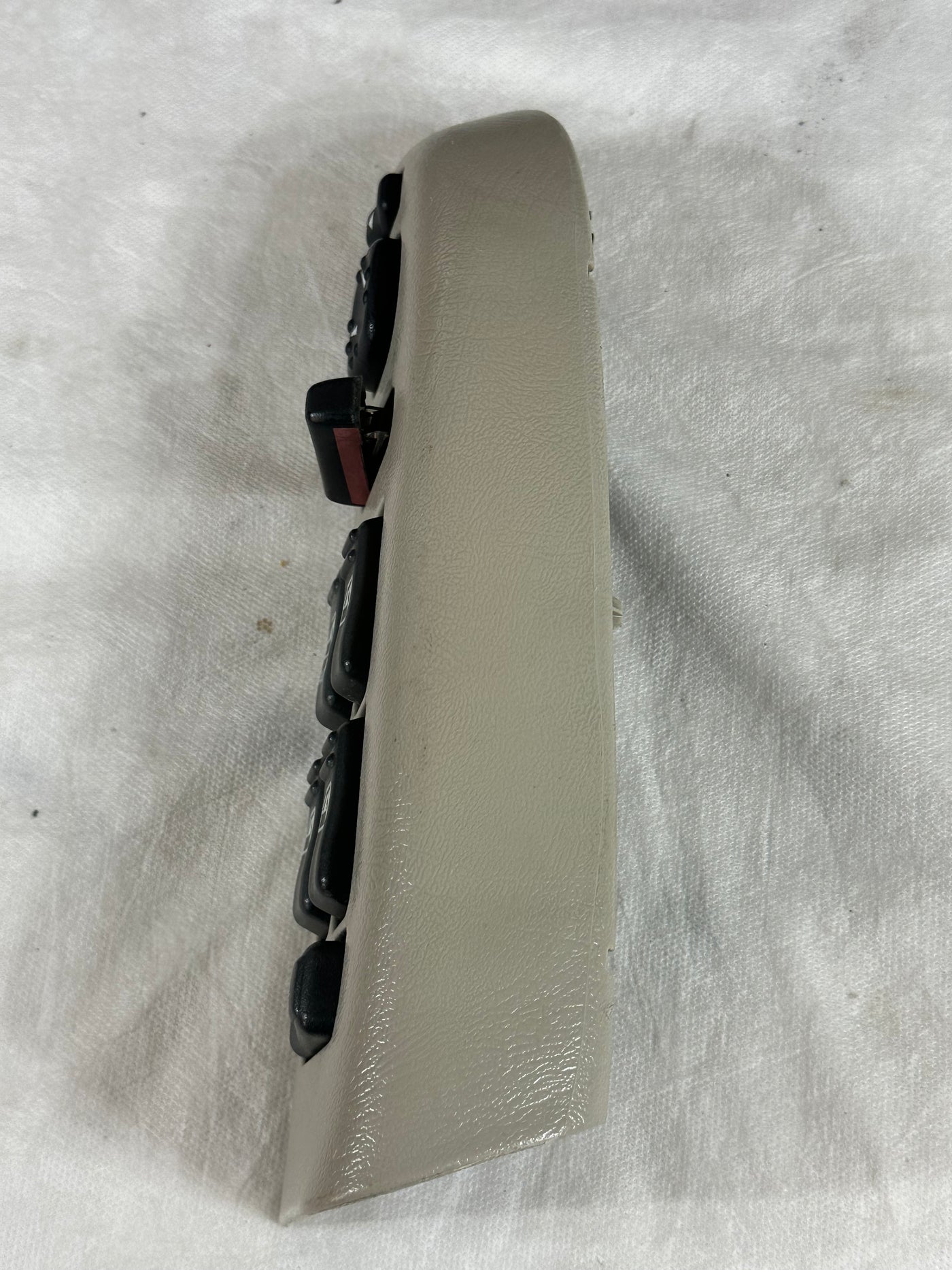 1999-2002 Chevy Suburban Tahoe Yukon Escalade Master Power Window Switch OEM