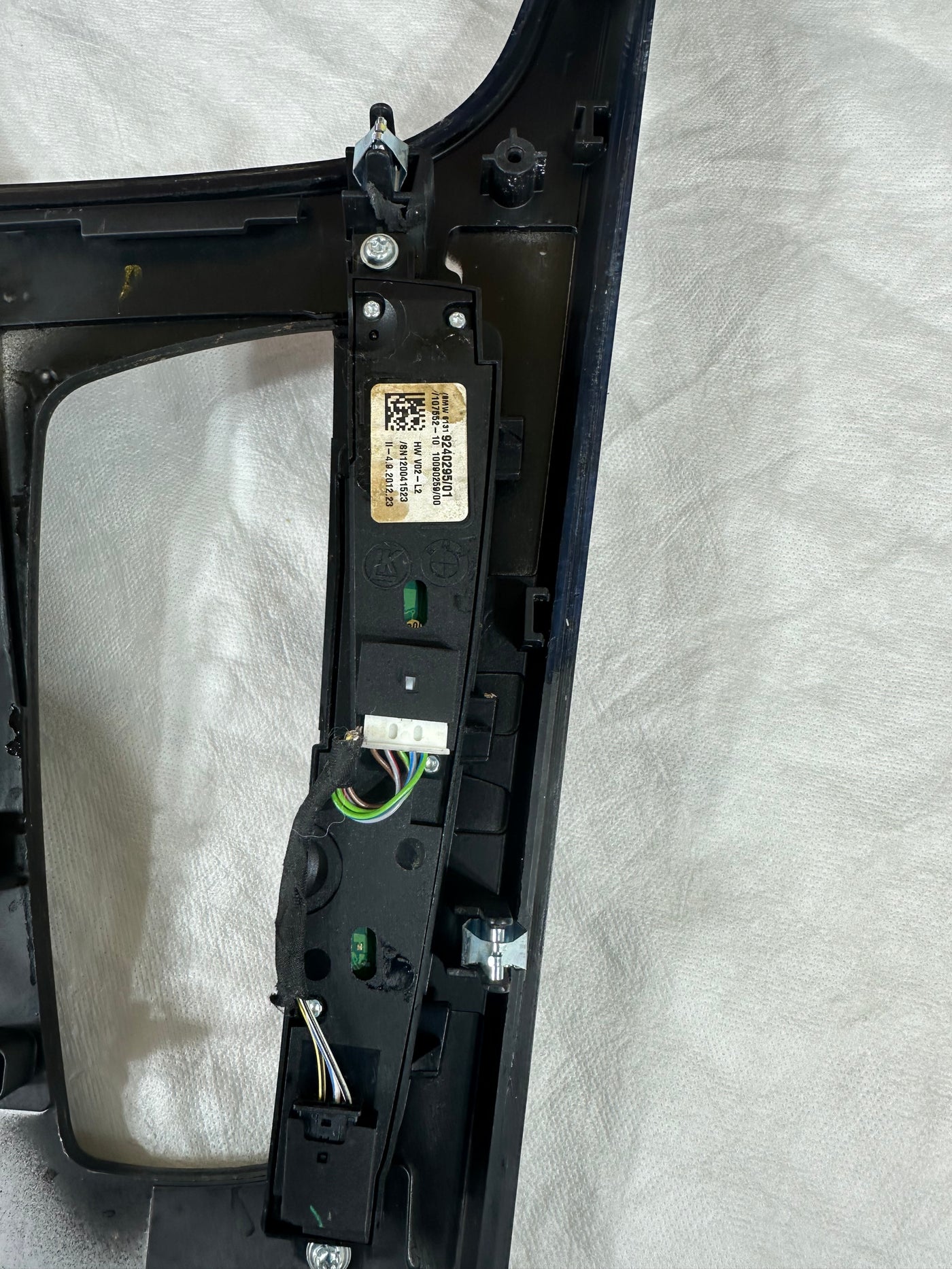 2011-2017 BMW X3 CENTER CONSOLE SHIFTER TRIM BEZEL PANEL W/SPORT PARK SWITCH OEM