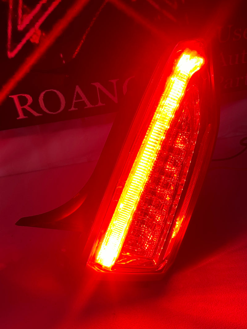 2013-2018 CADILLAC ATS REAR RIGHT passenger SIDE TAIL LIGHT TAILLIGHT LAMP OEM