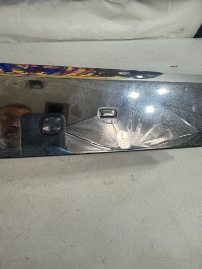 2011 -2013 GRAND CHEROKEE CHROME W/ BACK UP CAMERA & GLASS RELEASE BUTTON OEM