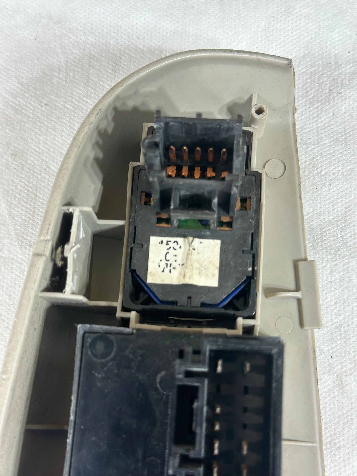 1999-2002 Chevy Suburban Tahoe Yukon Escalade Master Power Window Switch OEM