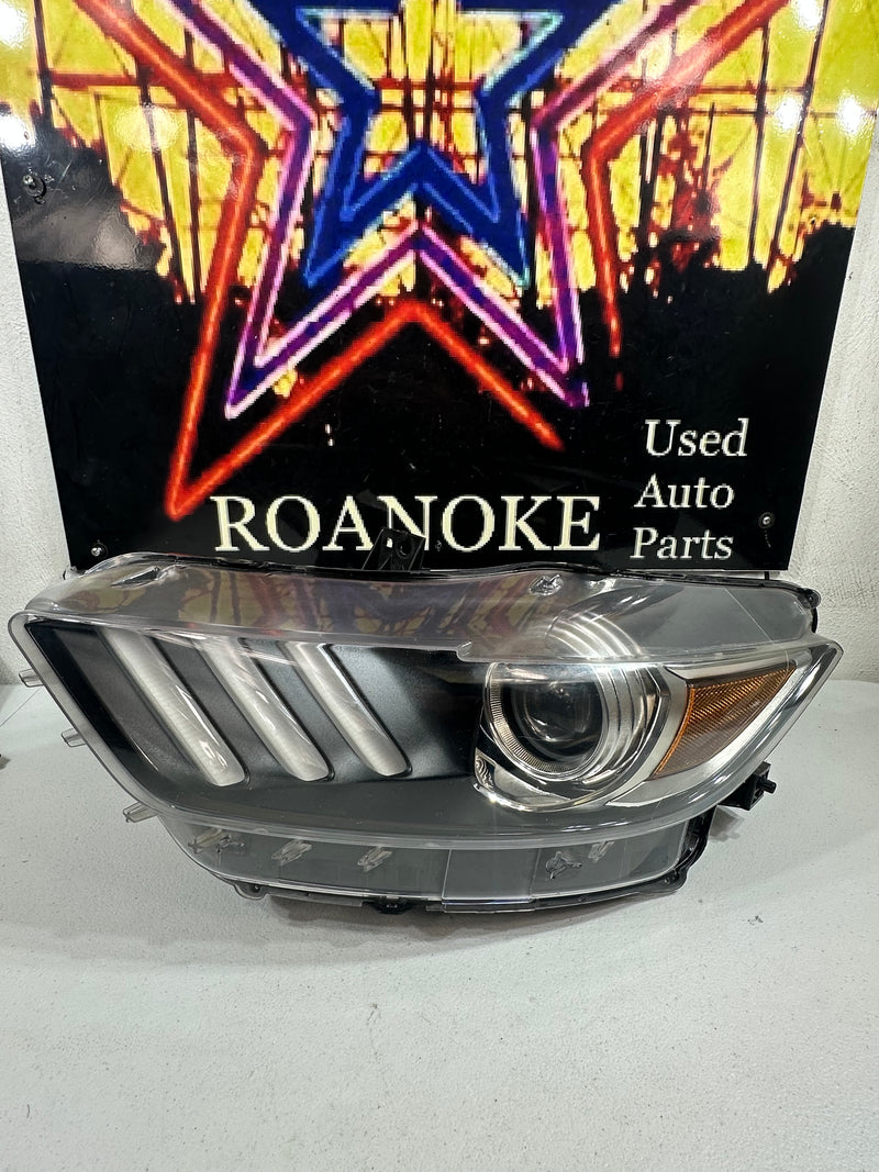OEM 2015 2016 2017 FORD MUSTANG XENON HEADLIGHT COMPLETE RIGHT RH