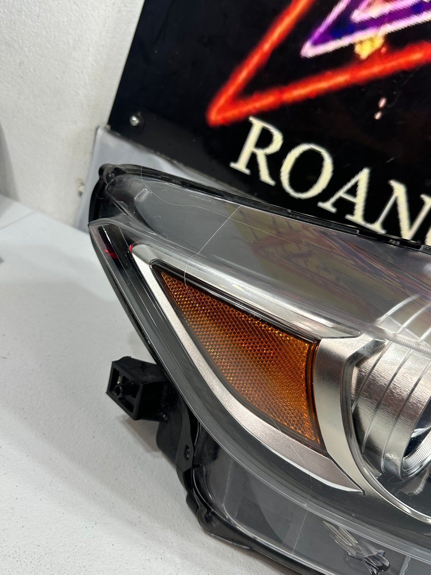 OEM 2015 2016 2017 FORD MUSTANG XENON HEADLIGHT COMPLETE RIGHT RH