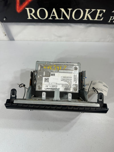 2020- 2022 Nissan Titan XD OEM Navigation AM FM Radio Stereo Receiver