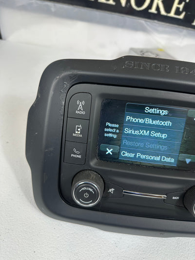2015-2017 Jeep Renegade Radio Receiver 5" Display Screen With Satellite OEM
