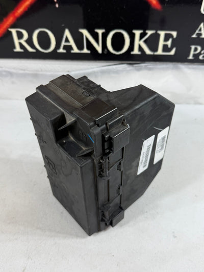 2011 Chrysler Town & Country Dodge Grand Caravan TIPM Fuse Relay Box 04692335AF