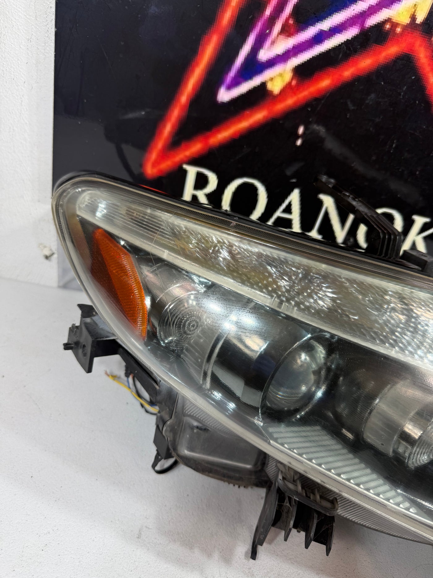 2009-2014 Nissan Murano RH Passenger Side Adaptive Xenon HID Headlight OEM