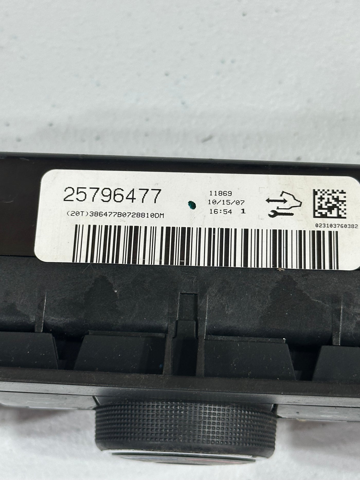 Temperature Climate Control With AC Fits 07-09 GMC SIERRA PICKUP TRUCK PC33