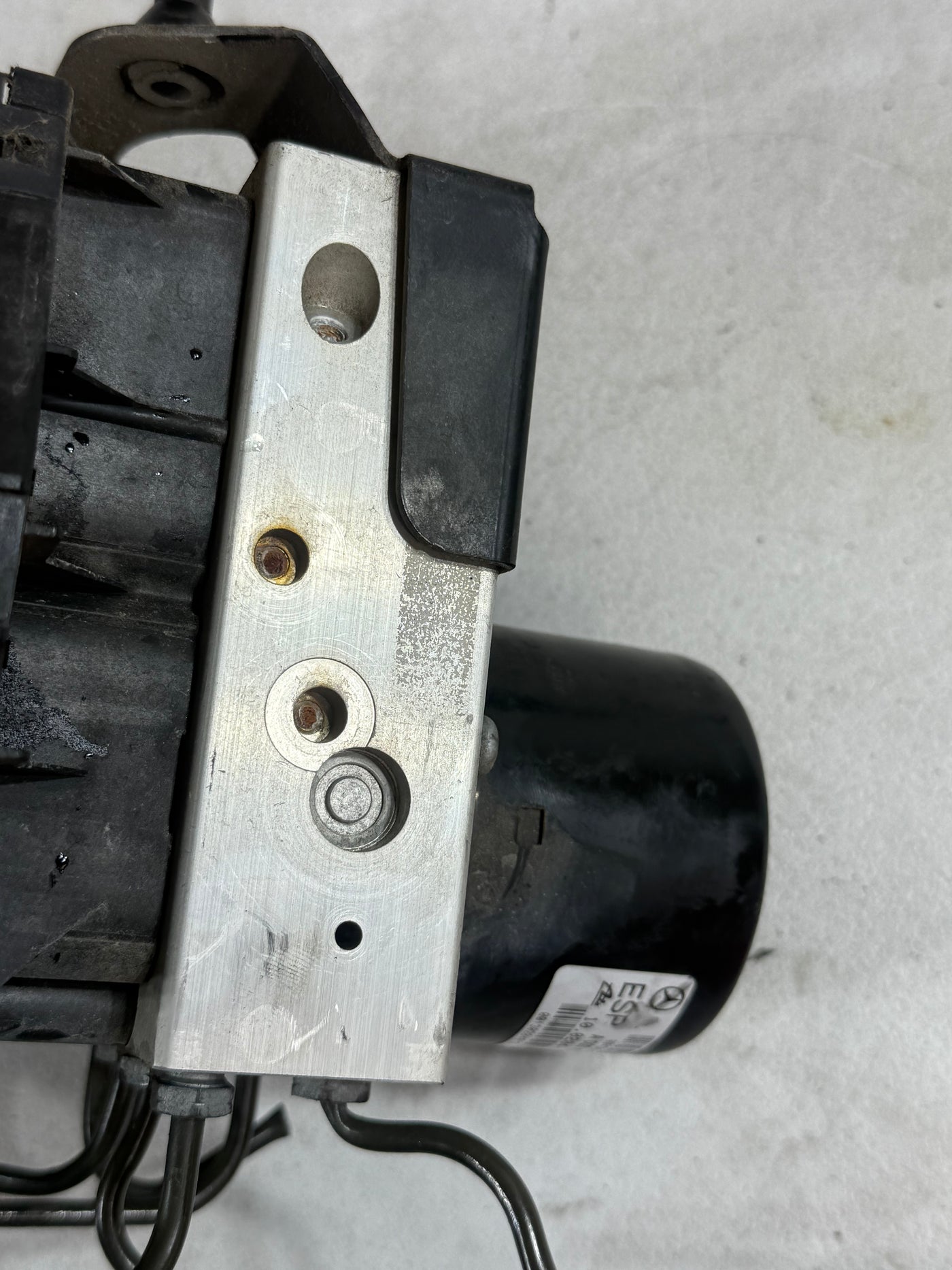 01-04 MERCEDES R170 SLK230 SLK320 ABS ANTI LOCK BRAKE PUMP HYDRAULIC MODULE