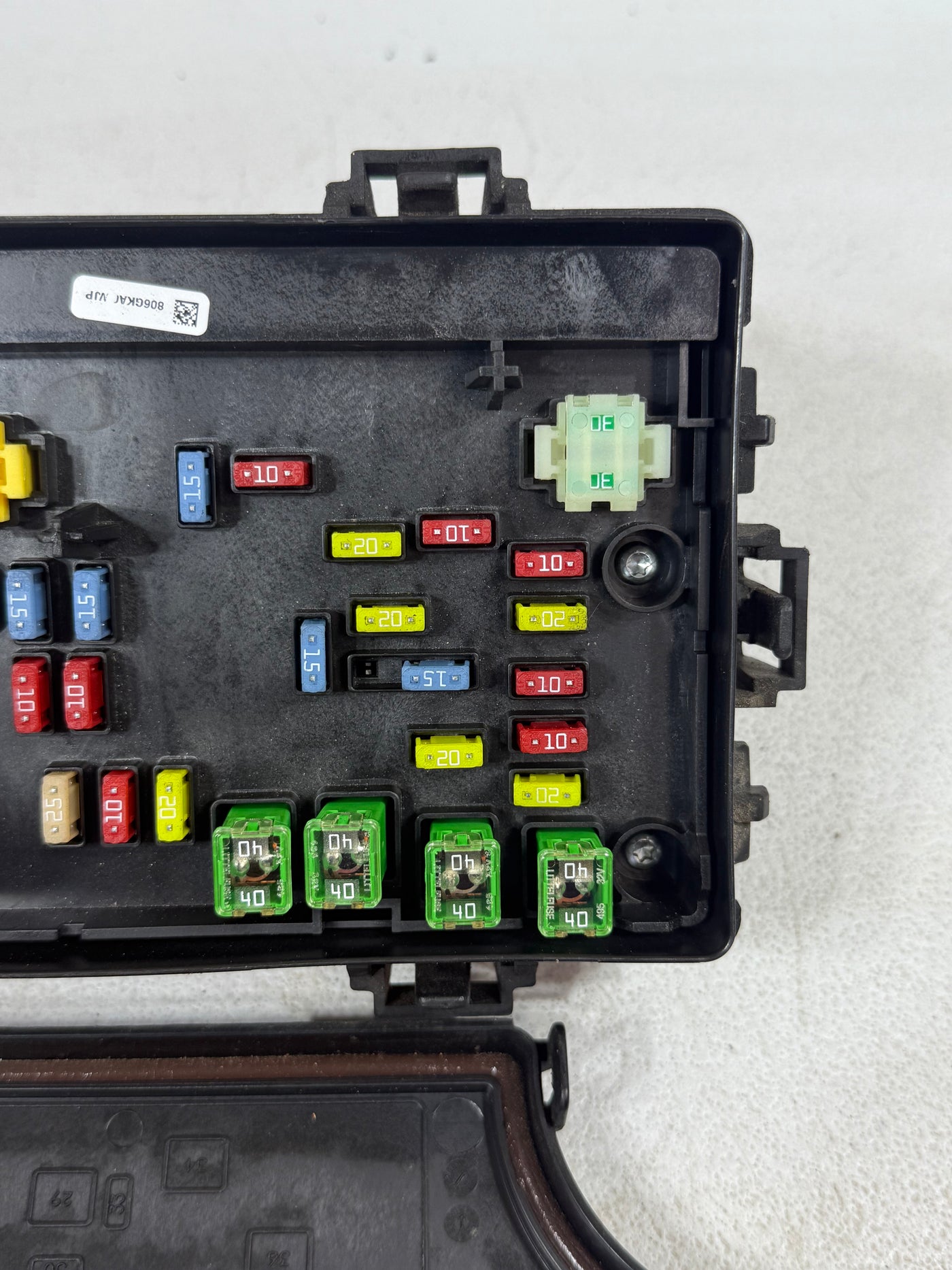 2011 - 2014 Chrysler 200 Fuse Box Relay Distribution Block P04692346AE OEM