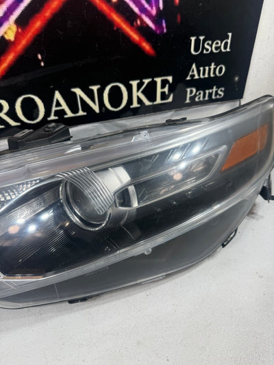 2013-2019 Ford Taurus Headlight Assembly Halogen left driver side genuine OEM