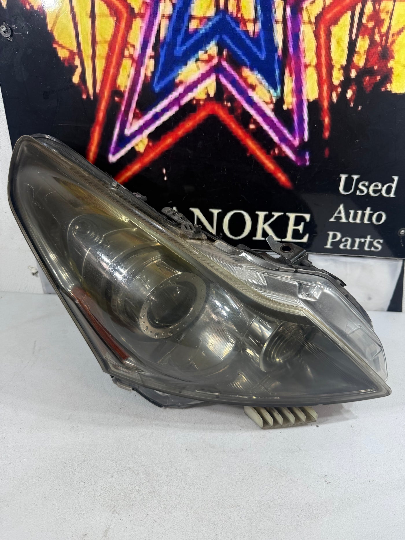 2010-2013 Infiniti G25 G37 Sedan Front Right Side Xenon HID Headlight OEM SMOKED