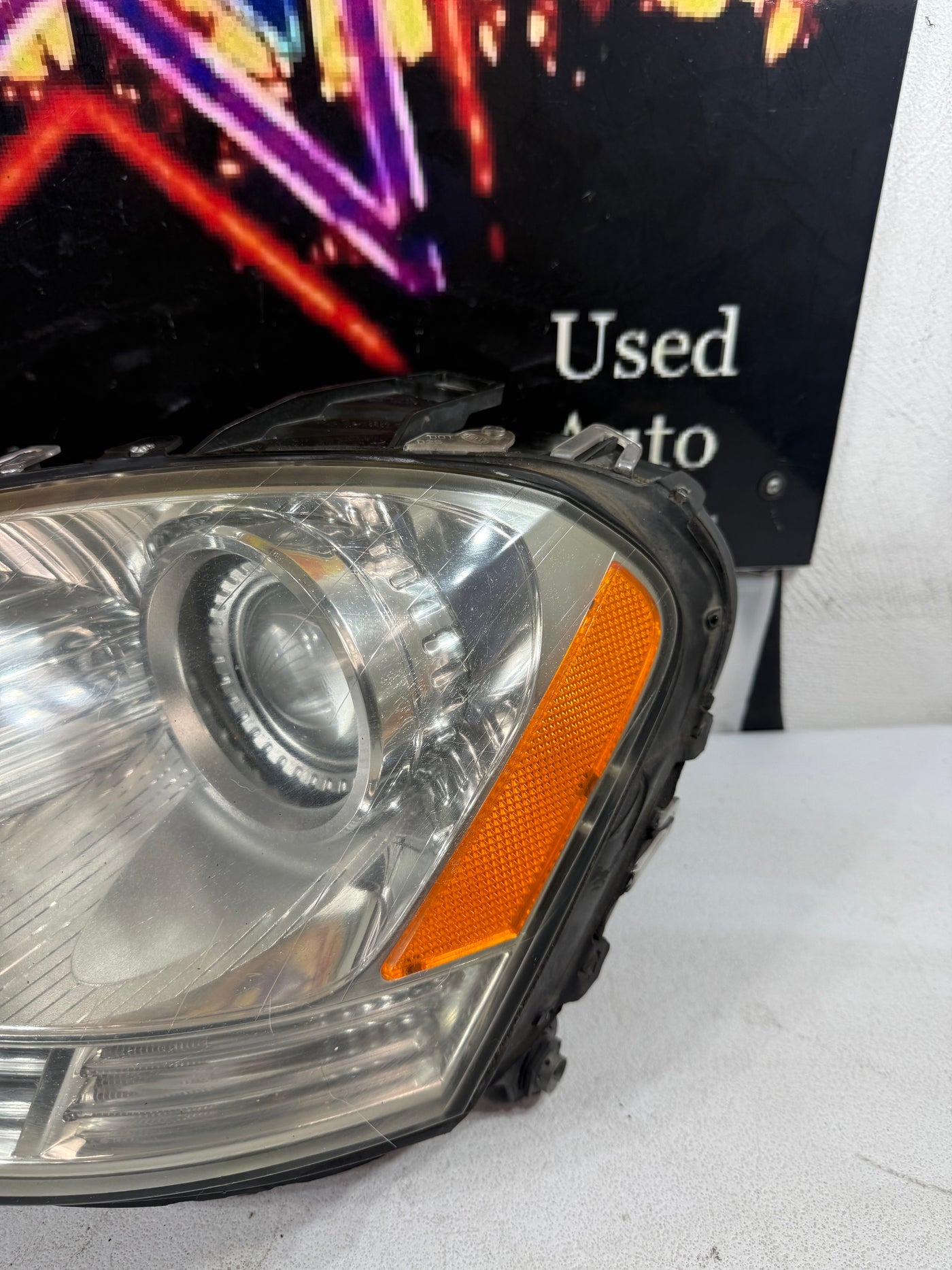 06-08 Mercedes ML500 W164 OEM Left LH Driver Side Headlight Lamp Bi-Xenon OEM