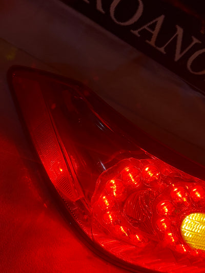 2011 2012 2013 Infiniti M37 M37X M56 M56X Left Driver  Side Used Tail Light OEM
