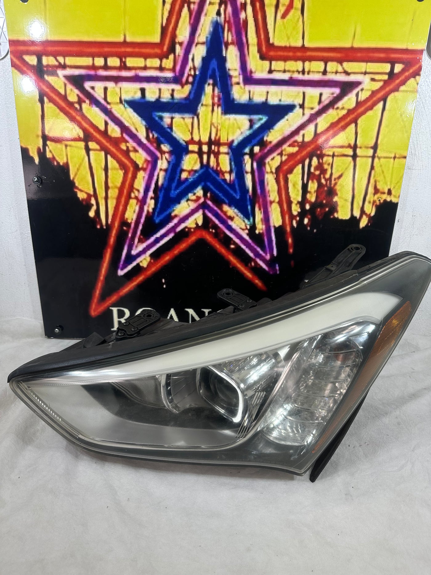 Driver Headlight Korea Built Halogen Fits 13-16 SANTA FE 301732
