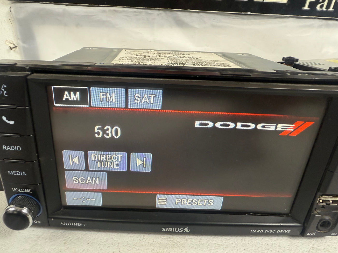 Jeep Dodge Chrysler MyGig CD DVD Radio High RBZ Wrangler Caravan Ram UCONNECT