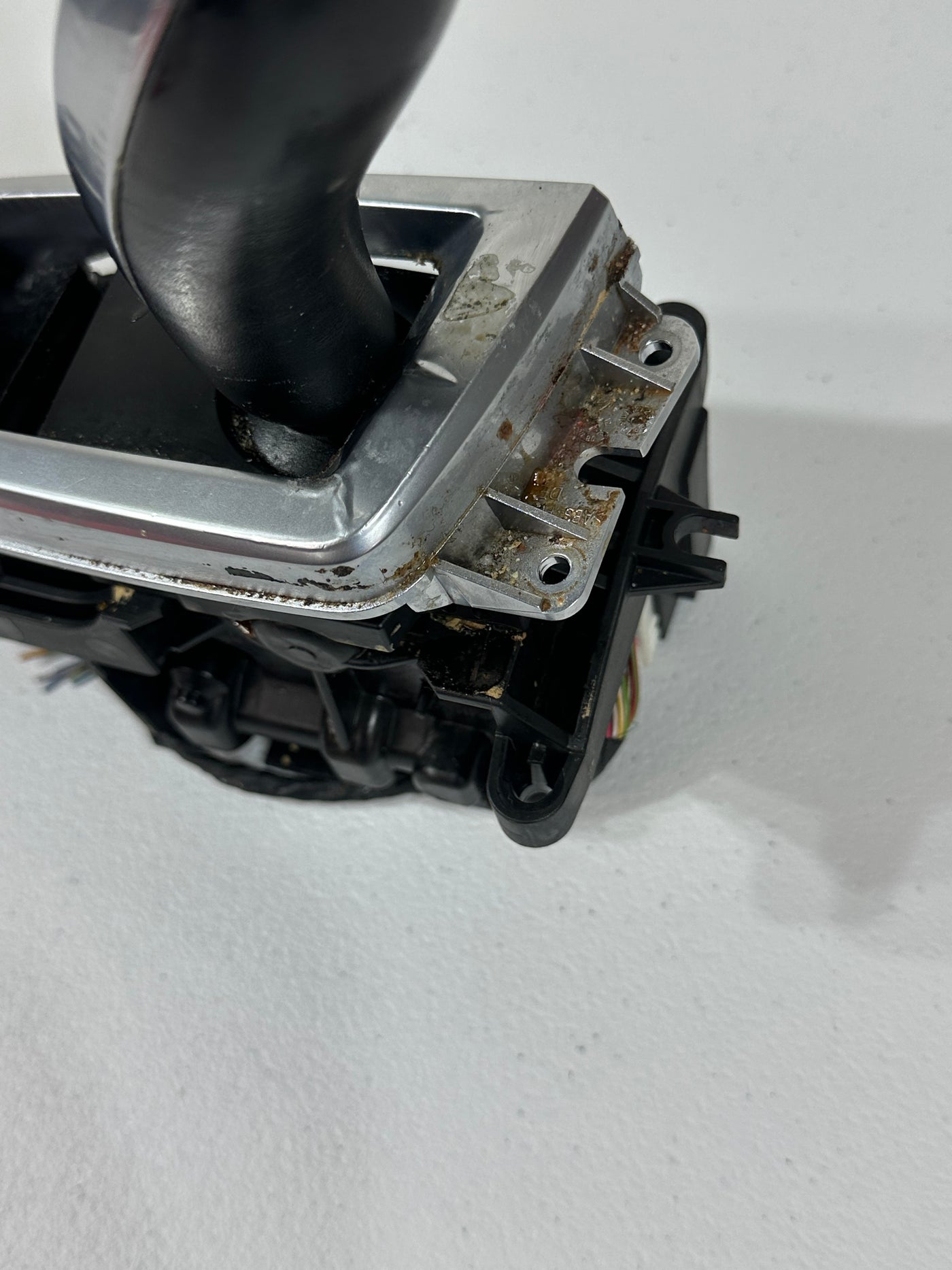 2009-2016 BMW 528i 740i F07 F10 F01 F02 AUTO TRANSMISSION GEAR SELECTOR SHIFTER