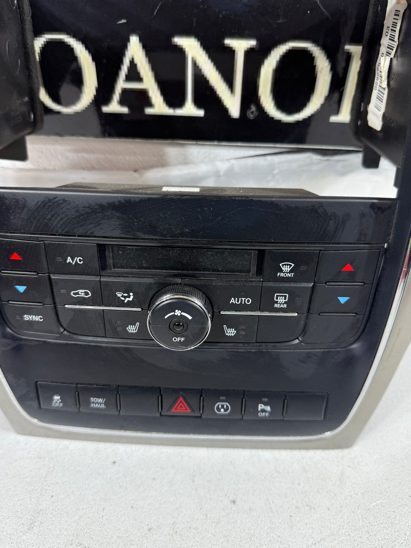 2011-2013 Jeep Grand Cherokee Center Dash Radio/Climate Control Trim Bezel OEM